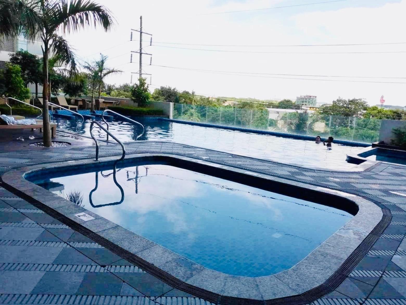 The Palladium- Serene Iloilo City Eksteriør billede